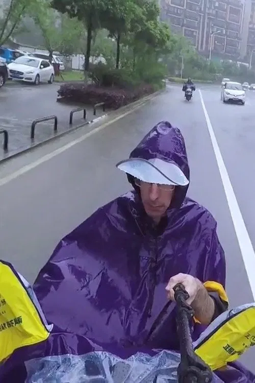 Big in China. Georges and the Vision Machines movie poster