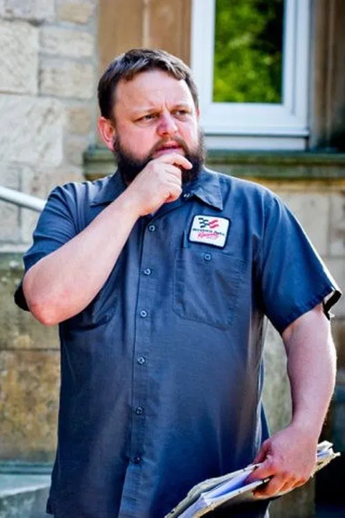 Iain Davidson profile picture