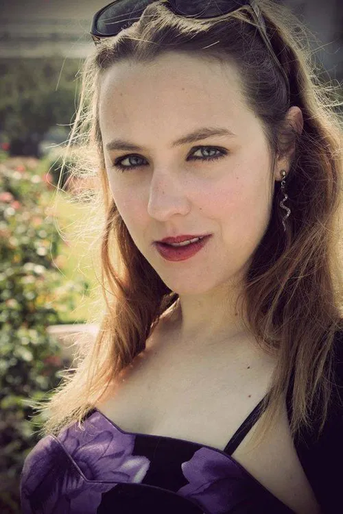 Emily Louise Rua profile picture