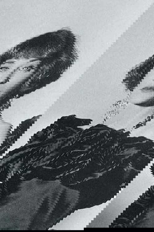 Loulou de la Falaise profile picture