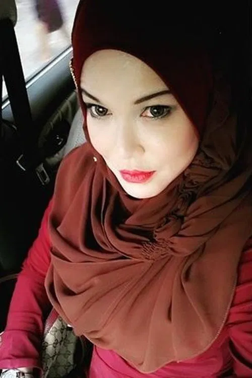 Farisya Irwayu profile picture