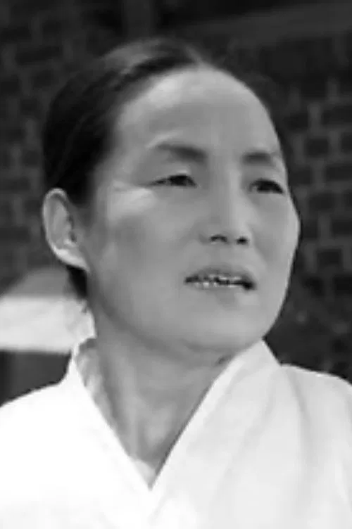 Lee Jeong-ae profile picture