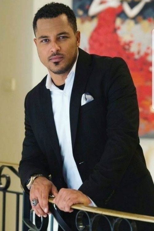Van Vicker profile picture