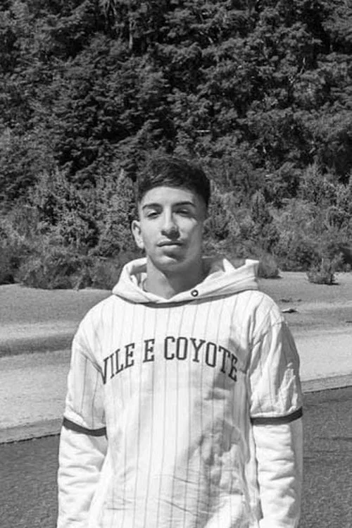 Tomás Vallejos profile picture