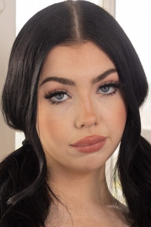 Holly Day profile picture