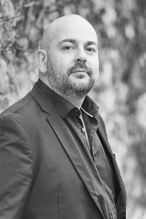 Laurian Daire profile picture