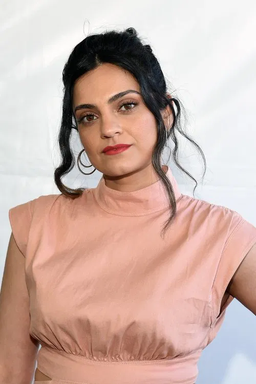 Nida Manzoor profile picture