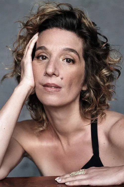 Dulce Pontes profile picture