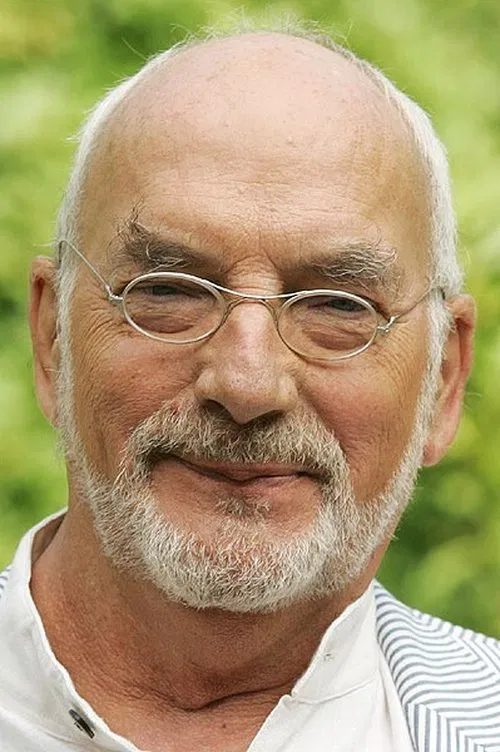 Peter Lustig profile picture