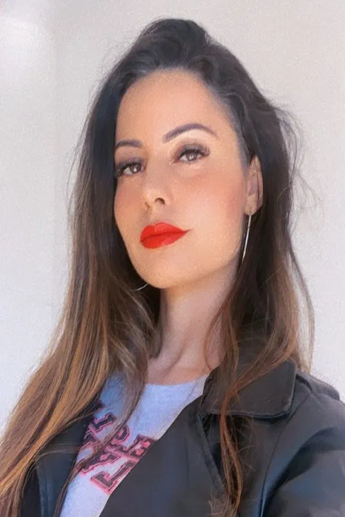 Taís Pisoni profile picture