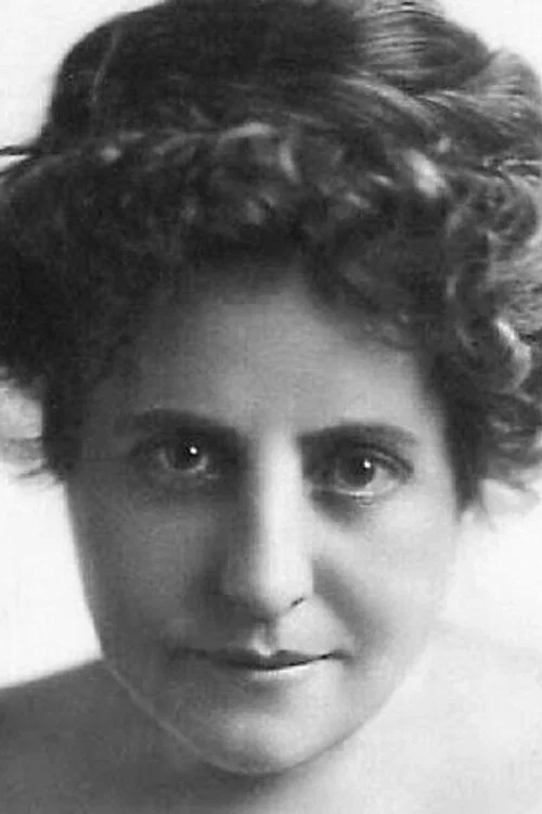 Alice Davenport profile picture