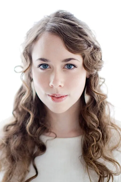Sarah Jarosz profile picture