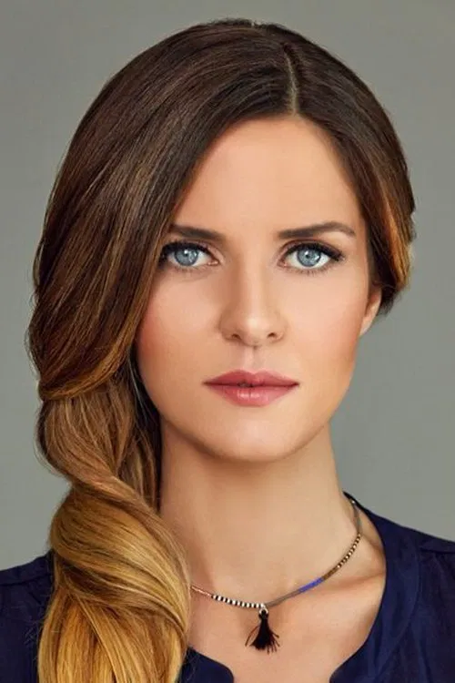 İpek Özkök profile picture