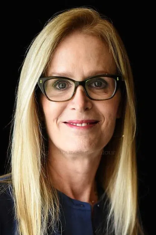 Christine Zander profile picture