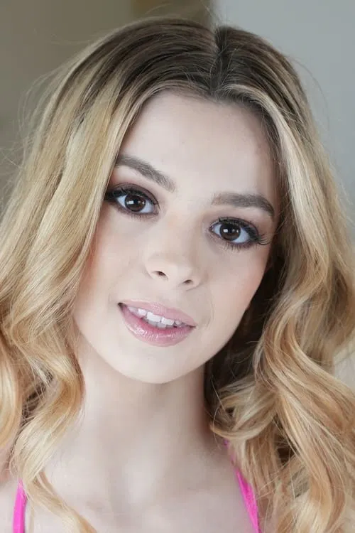 Molly Little profile picture