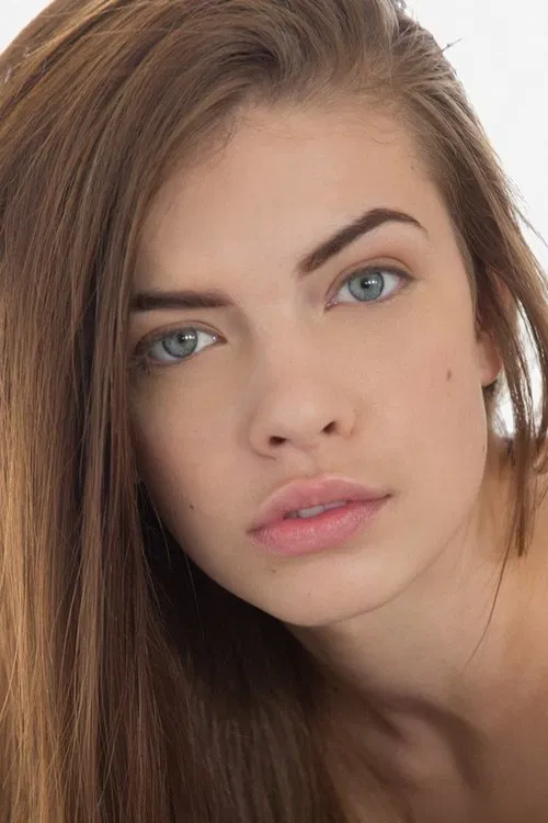 Zoe Wood profile picture