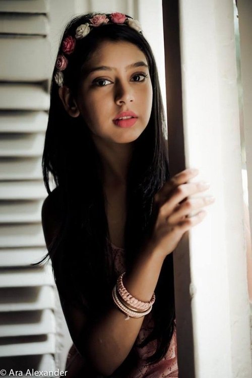 Niti Taylor profile picture
