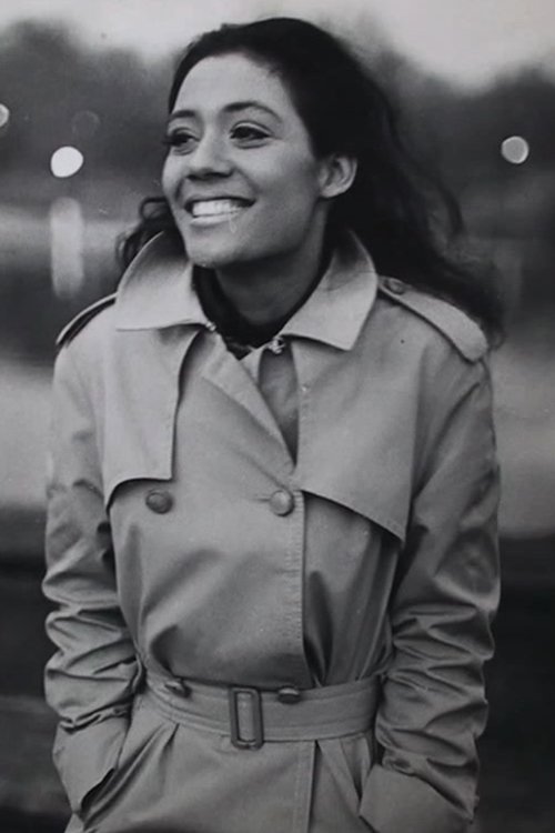 Ester Anderson profile picture