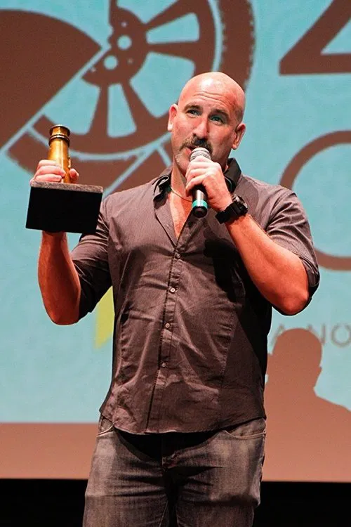 Rodrigo H. Vila profile picture