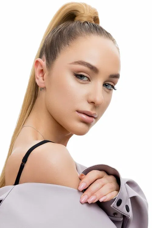 Mari Kraymbreri profile picture