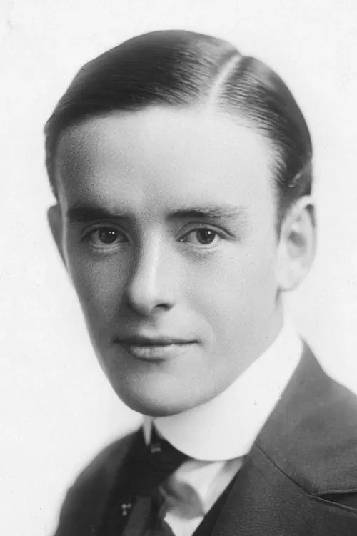Robert Harron profile picture