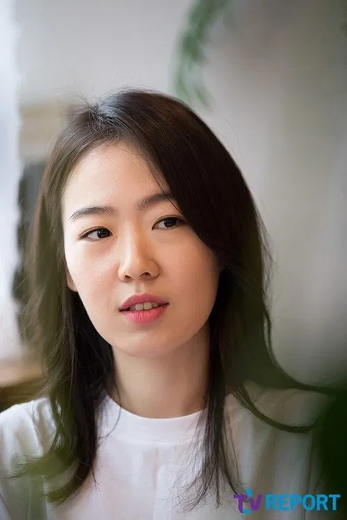 Joo Min-kyung profile picture
