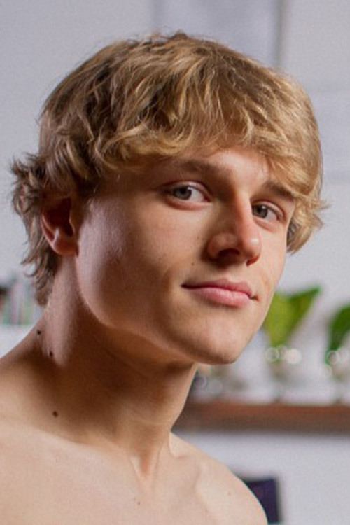 Robin Moore profile picture