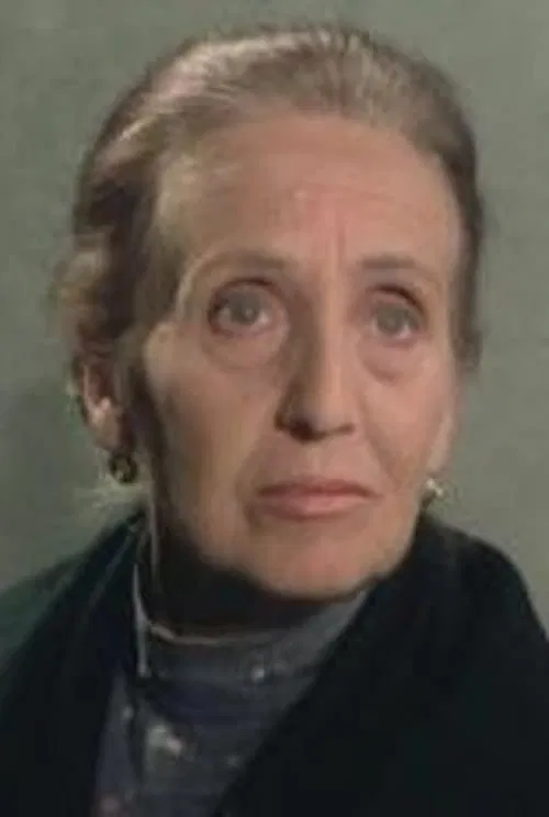 Lola Lemos profile picture