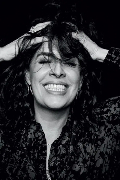 Paula Lavigne profile picture