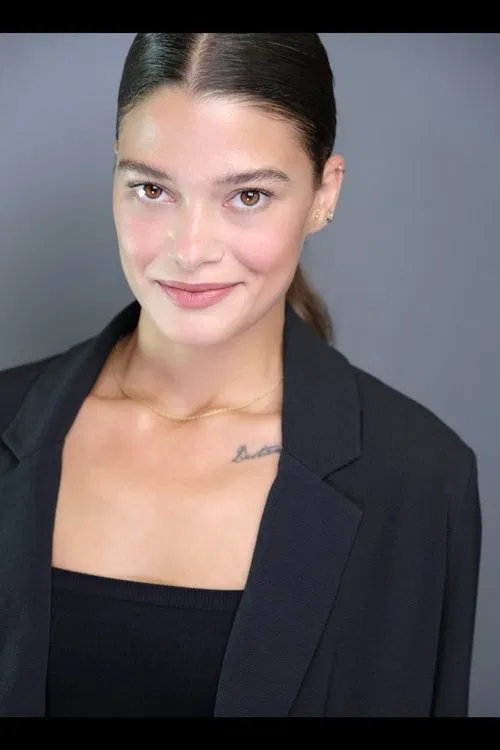 Mona Çalış profile picture