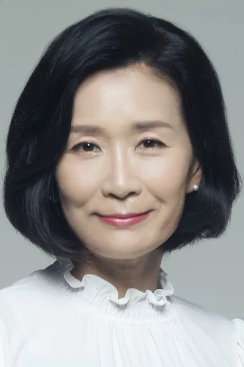 Lee Chae-Yoon profile picture