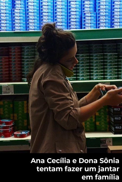 Ana Cecília e Dona Sônia Tentam Fazer um Jantar em Família movie poster