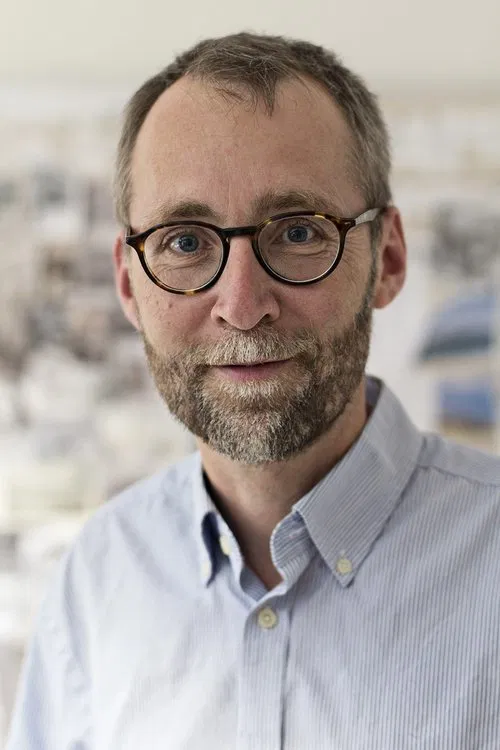 Tom Buk-Swienty profile picture