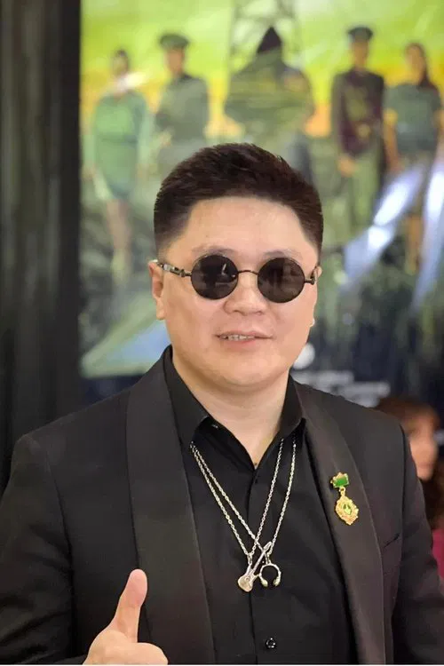 Munkh-Amidral Bataa profile picture