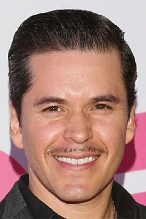 Raúl Sandoval profile picture