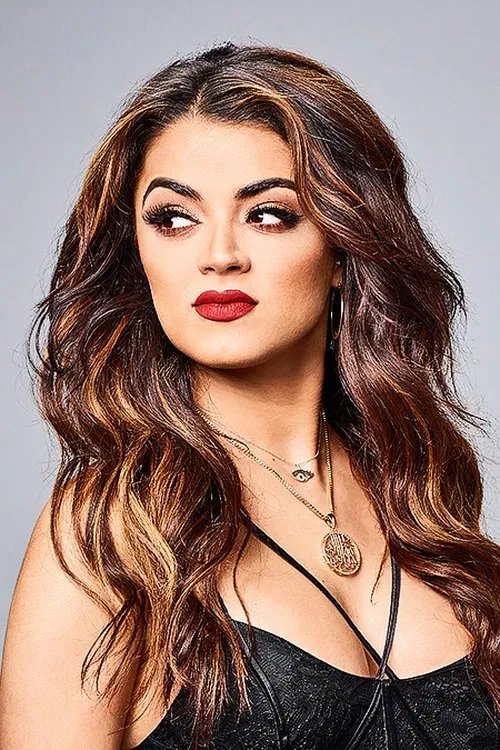 Golnesa "GG" Gharachedaghi profile picture