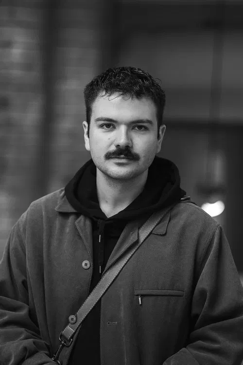 Charles Warren profile picture