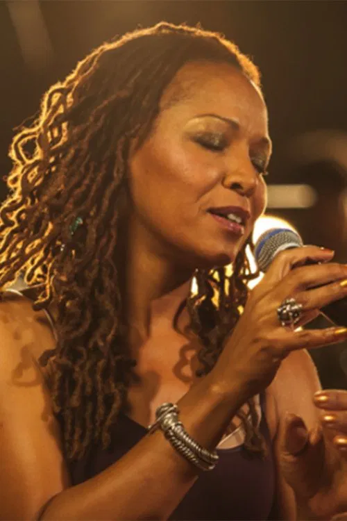 Lisa Simone profile picture