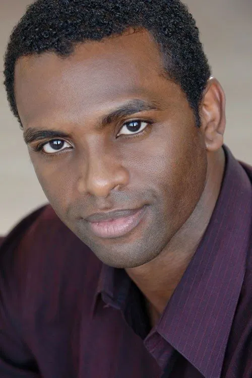 Leopold Lowe profile picture