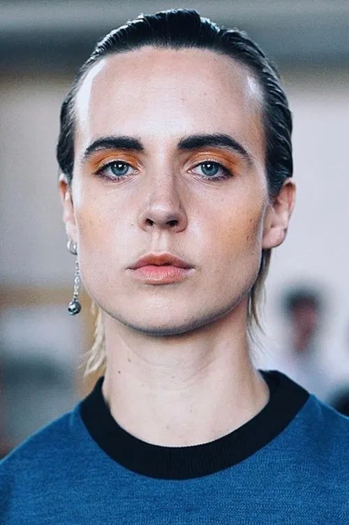 MØ profile picture