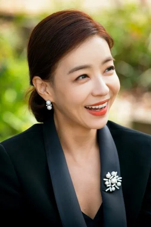 Park Sun-young profile picture