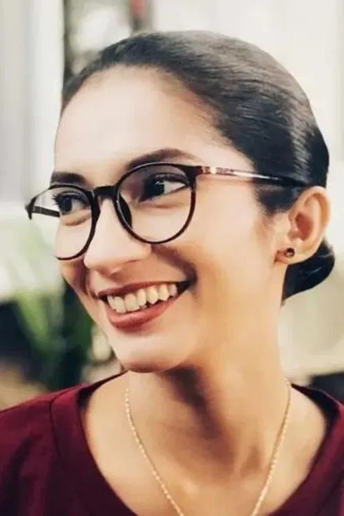 Vira Yuniar profile picture